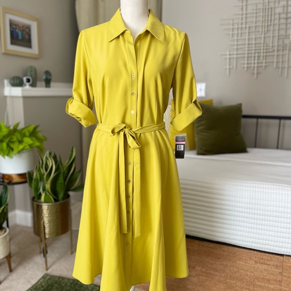 Nwt A line button down dress Size 10 - Picture 7 of 7